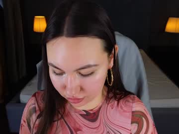 Gigiii_B Chaturbate stream image from December 19, 2024