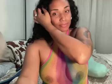Jenni_Cash Chaturbate stream image from December 19, 2024