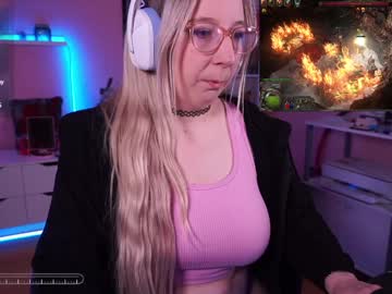 Justkerryx Chaturbate stream image from December 19, 2024