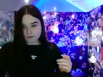 Leraaa72 Chaturbate stream image from December 19, 2024