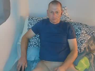 Luv2benawty99 Chaturbate stream image from December 19, 2024
