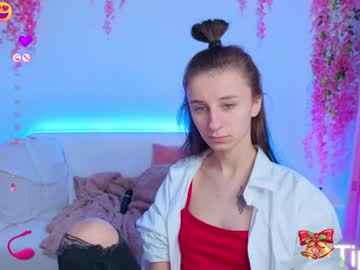 _Nika_Kik Chaturbate stream image from December 19, 2024