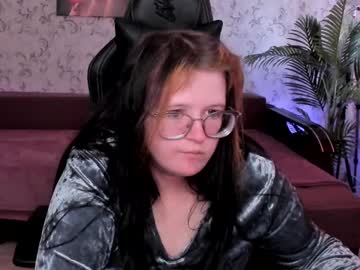 Nikolberry_ Chaturbate stream image from December 19, 2024