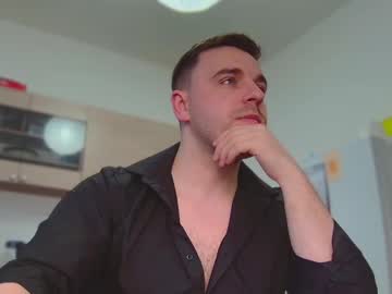 Pink_Ho_Ole Chaturbate stream image from December 19, 2024