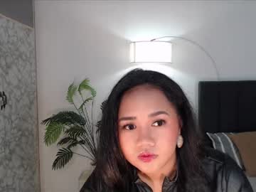 Sassy_Lena Chaturbate stream image from December 19, 2024