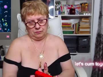 Sexylynette4u Chaturbate stream image from December 19, 2024