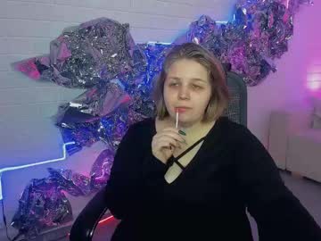 Sladadeew Chaturbate stream image from December 19, 2024