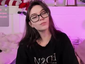 Una_Medisson Chaturbate stream image from December 19, 2024