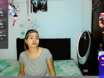 2girls__Dream Chaturbate stream image from December 19, 2024