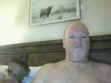 Black_N_White4 Chaturbate stream image from December 19, 2024