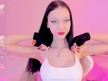 Darkmousee Chaturbate stream image from December 19, 2024