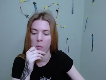Emilyfant_ Chaturbate stream image from December 19, 2024