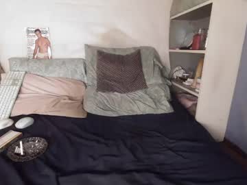 Naughtyrobin19 Chaturbate stream image from December 19, 2024