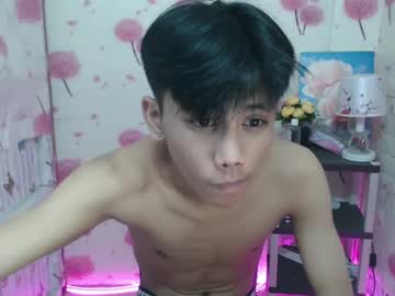 Twinkyno Chaturbate stream image from December 19, 2024