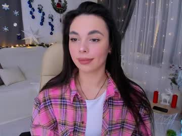 Unforgettablestarfall Chaturbate stream image from December 19, 2024