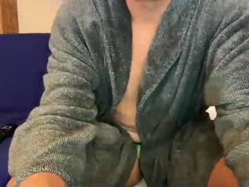 Wantingtoplay97 Chaturbate stream image from December 19, 2024