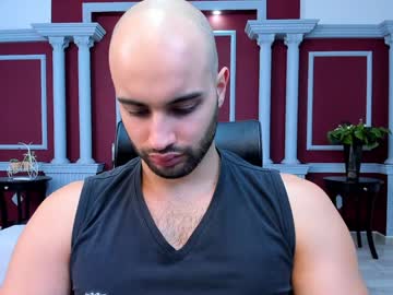 Cristobal_Alzate Chaturbate stream image from December 19, 2024