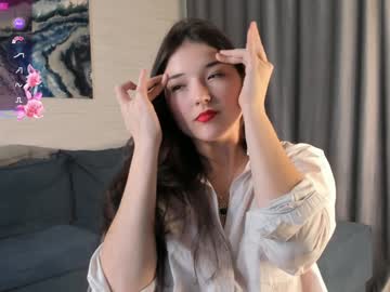 Edabayse Chaturbate stream image from December 19, 2024