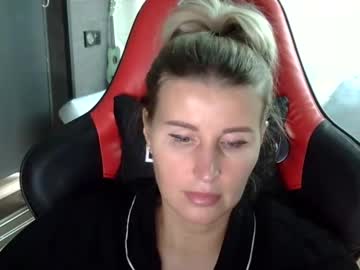 Emily_Nelson Chaturbate stream image from December 19, 2024