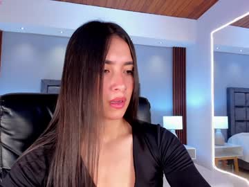 Emmaa_Robertts Chaturbate stream image from December 19, 2024