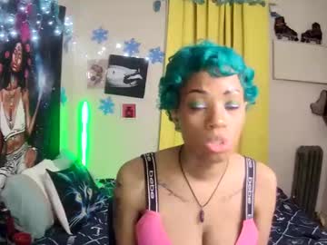 Hottiefreckles Chaturbate stream image from December 19, 2024