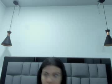 Miah_Bigboobs Chaturbate stream image from December 19, 2024