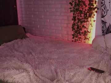 Uwu_Eva Chaturbate stream image from December 19, 2024