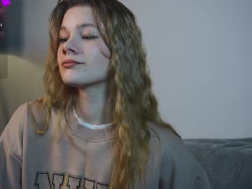 Anna_Royal_ Chaturbate stream image from December 19, 2024
