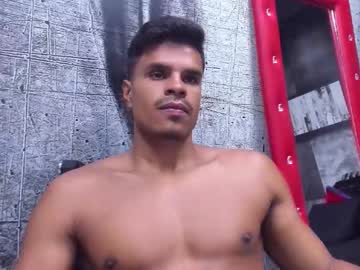 Derek_Lustford Chaturbate stream image from December 19, 2024