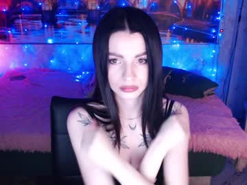 Eliselotus Chaturbate stream image from December 19, 2024