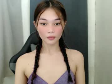 Jassie_Baee Chaturbate stream image from December 19, 2024