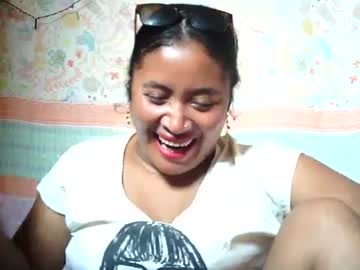Marinah5 Chaturbate stream image from December 19, 2024