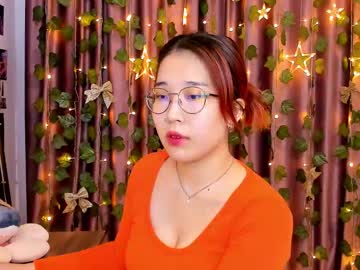 Myamyali Chaturbate stream image from December 19, 2024