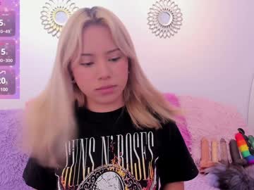 Natalia_Henao_ Chaturbate stream image from December 19, 2024