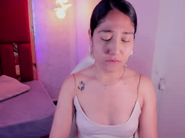 Purple_Maddie Chaturbate stream image from December 19, 2024