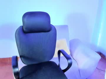Tabitapurple Chaturbate stream image from December 19, 2024
