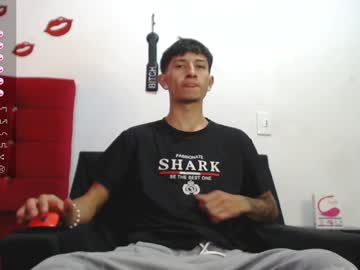 Teylor_Estid10 Chaturbate stream image from December 19, 2024