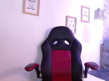 Viiolleta Chaturbate stream image from December 19, 2024
