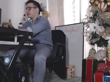 Andygeertsa1 Chaturbate stream image from December 19, 2024