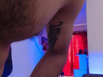 Antoniocuervo Chaturbate stream image from December 19, 2024