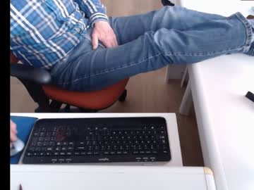 Dutchpornking2 Chaturbate stream image from December 19, 2024
