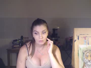 Elizzo Chaturbate stream image from December 19, 2024