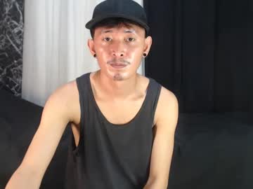 Hugecock_Molly Chaturbate stream image from December 19, 2024