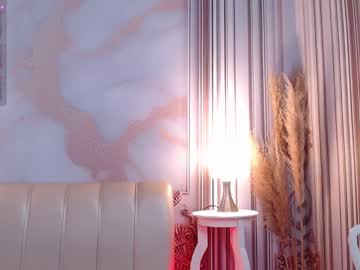 Hugetits_Tofuck Chaturbate stream image from December 19, 2024