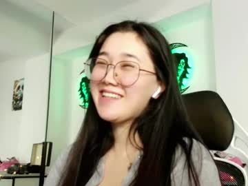 Jennatyan Chaturbate stream image from December 19, 2024