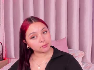 Kelyelamal Chaturbate stream image from December 19, 2024