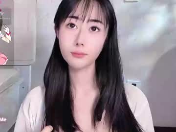 Kiki_Loveu Chaturbate stream image from December 19, 2024