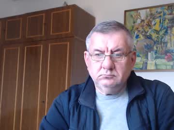 Machomale3 Chaturbate stream image from December 19, 2024