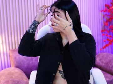 Nicooroobin Chaturbate stream image from December 19, 2024
