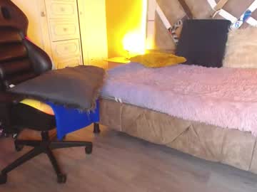 Samanta_Owenss Chaturbate stream image from December 19, 2024
